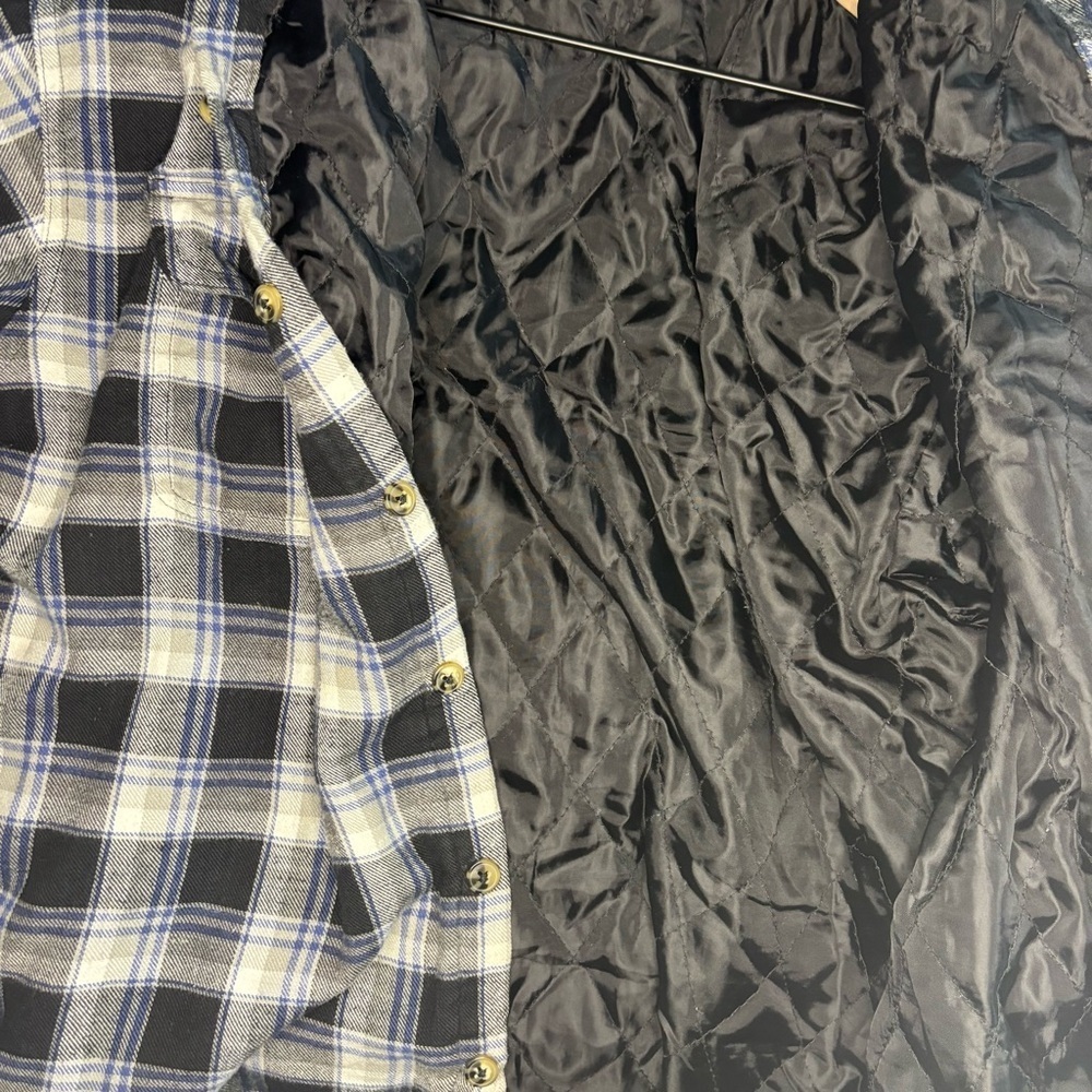 Wrangler Quilted Flannel Shirt Jacket Blue Black Plaid Lined Shacket Medium - Picture 9 of 11